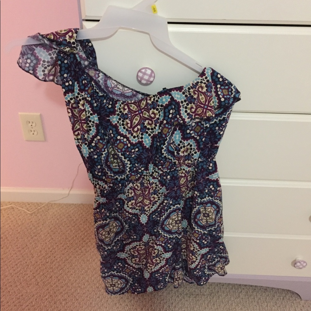 One shoulder ruffle purple dress